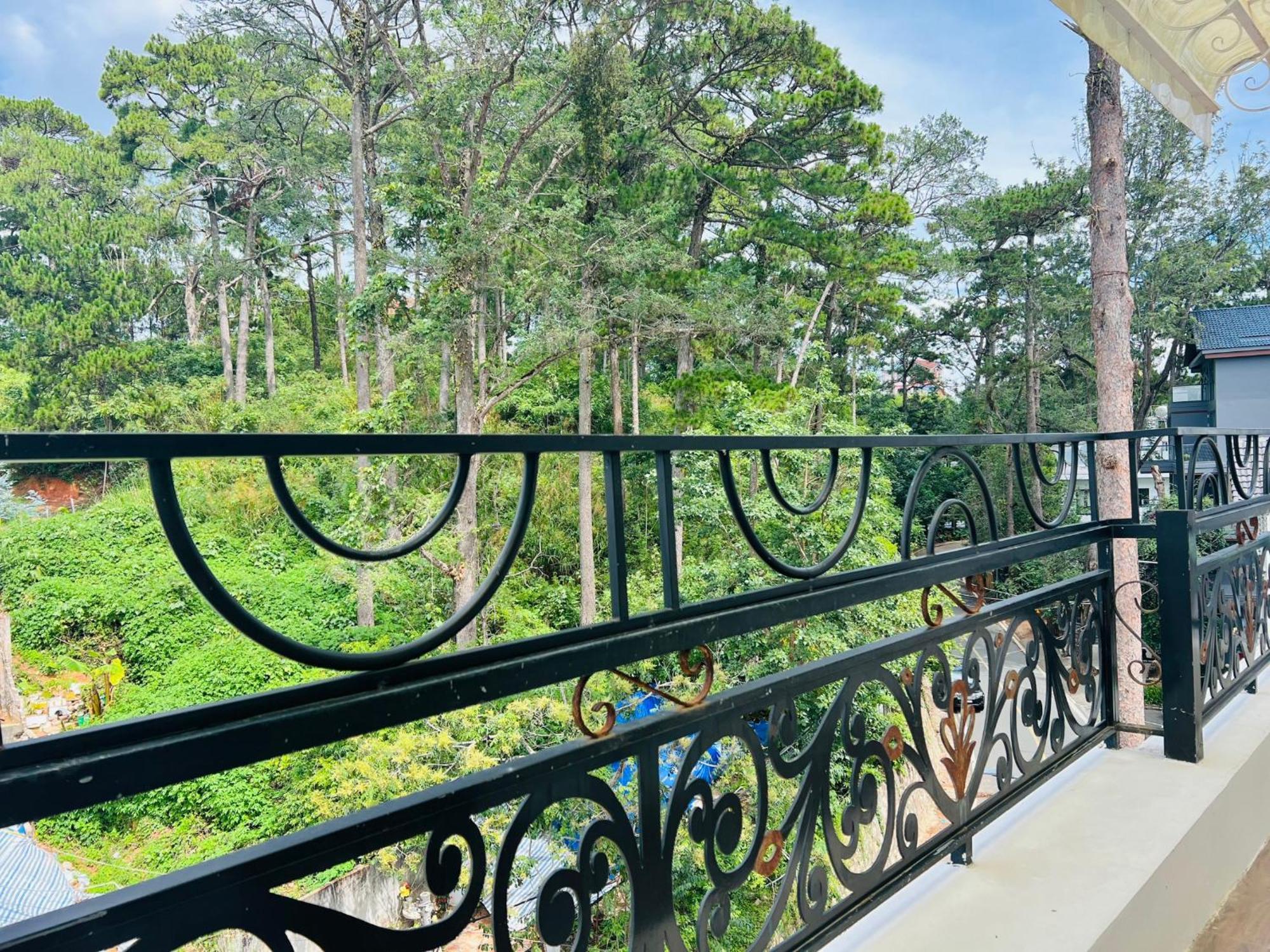 Nature Hotel - Dalat 3 Exteriör bild